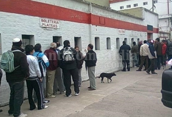 Unión vende las entradas para la Copa Argentina