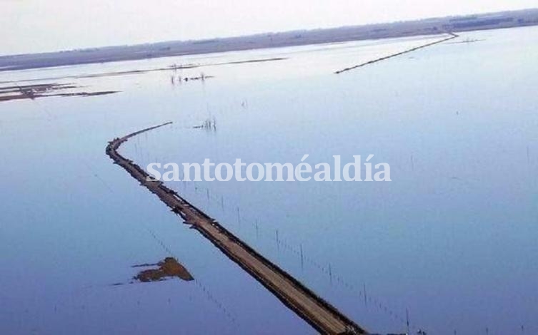 Desde Melincué advierten que todo el pueblo podría quedar bajo el agua.