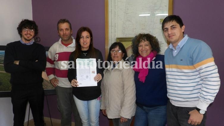 Cayastá: Entregaron aportes para obras de desagüe