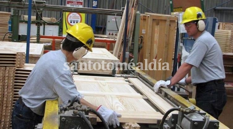 La economía cayó 2,7% en julio 