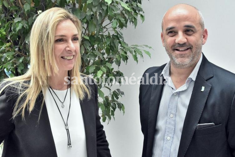 Schmuck y Palo Oliver: 