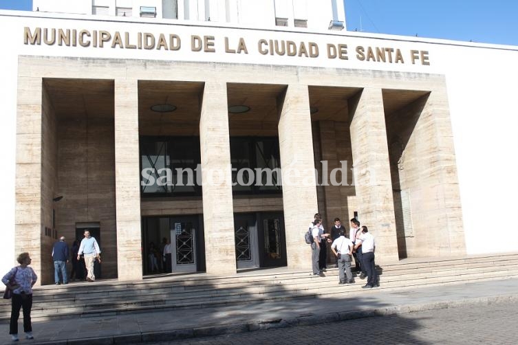 En el Municipio santafesino piden adecuar el presupuesto. (Foto de archivo)