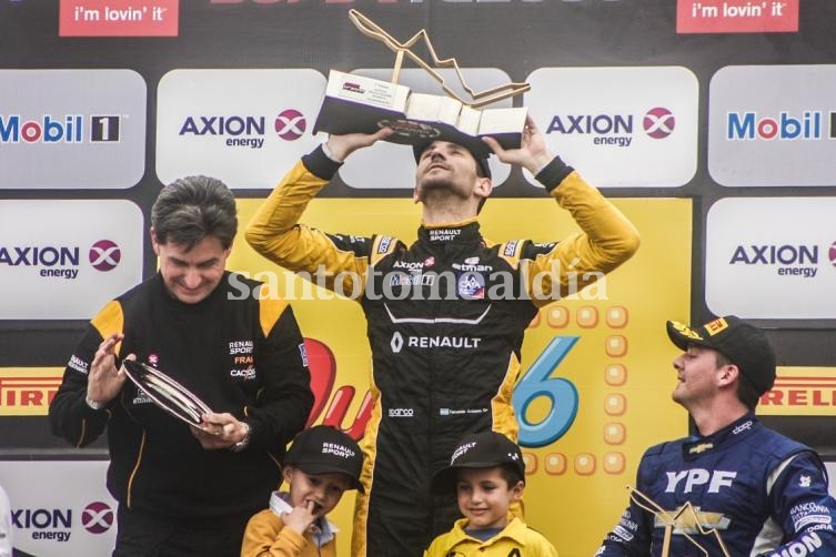 Ardusso hizo doblete en el callejero de Santa Fe