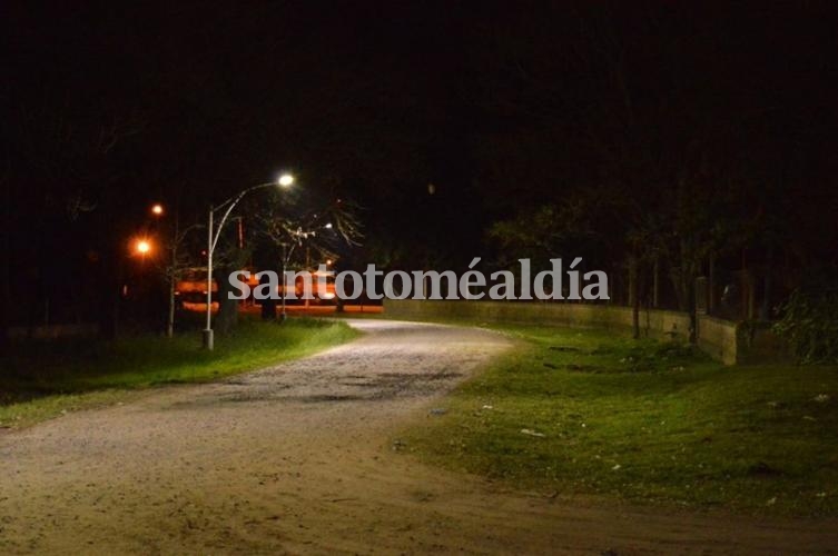 Sauce Viejo: La avenida Las Banderas también se ilumina con LED
