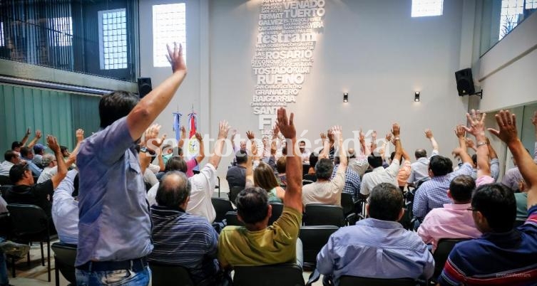 Los municipales ratificaron el paro para este viernes
