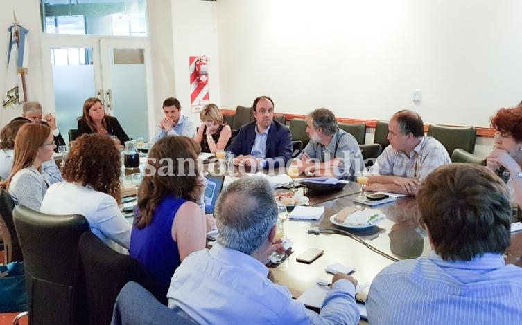 Santa Fe-Paraná: se definieron los puentes de la conexión vial