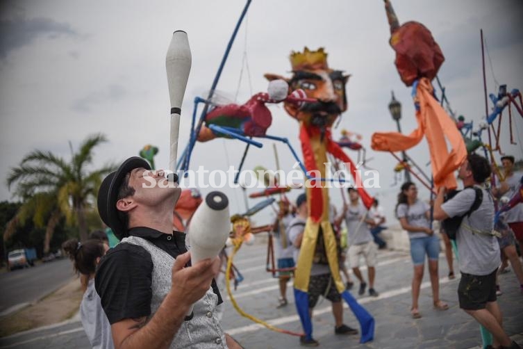 La ciudad de Santa Fe presentó su fiesta de caraval. (Foto: Municipalidad de Santa Fe)