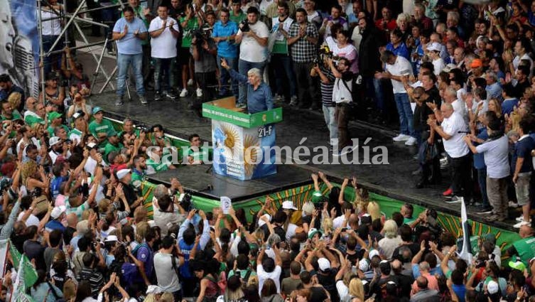 Moyano criticó al Gobierno y se defendió: 