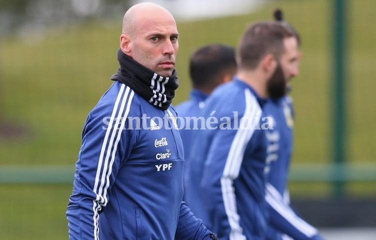 Caballero podría atajar ante Italia