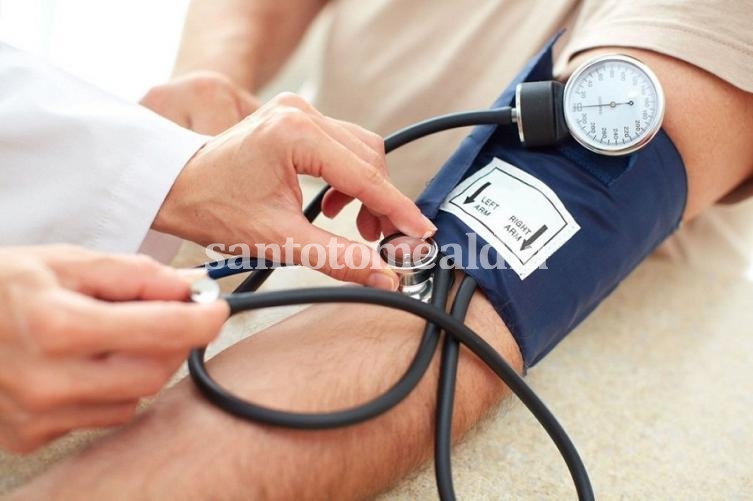Tres de cada 10 personas tienen hipertensión arterial y no lo saben