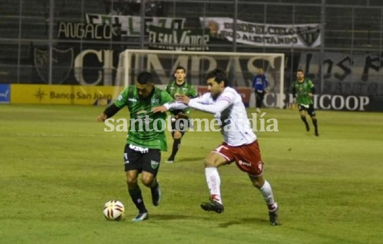 Huracán superó a San Martín en San Juan