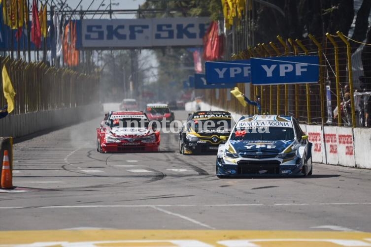 Súper TC2000: Canapino ganó de punta a punta la carrea diurna