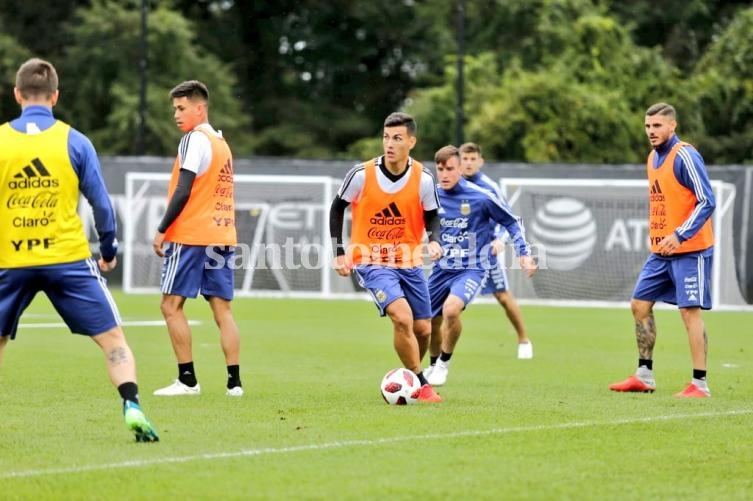 Scaloni ya tiene a los 11 para la segunda prueba ante Colombia