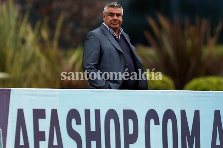 Claudio Tapia le ofrecerá a un conocido el puesto de DT nacional