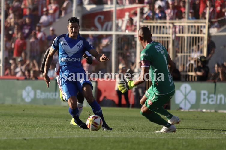 Unión cayó ante Vélez en Santa Fe