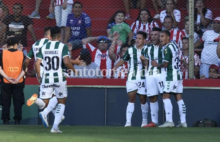 Unión despidió el año con una derrota ante Banfield