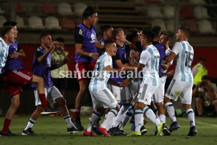 Argentina ganó y se acomodó en el Sudamericano Sub 20