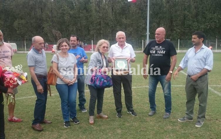 En la cancha de Independiente, se realizó la ceremonia inaugural del torneo de Primera 