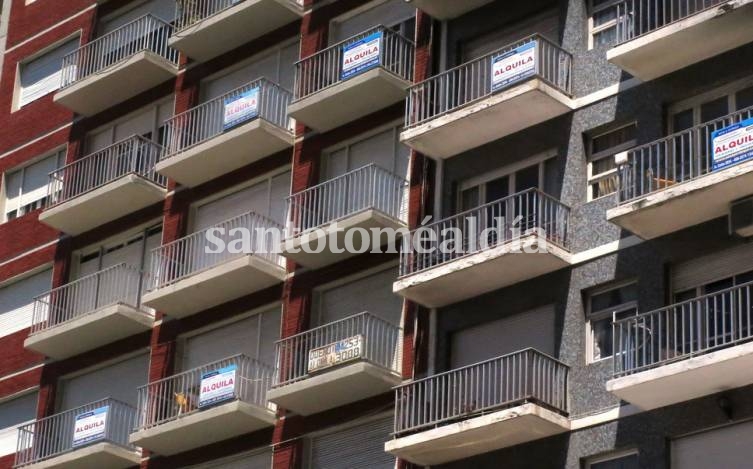 Más del 50 % del sueldo promedio: La pesadilla de pagar un alquiler en Buenos Aires