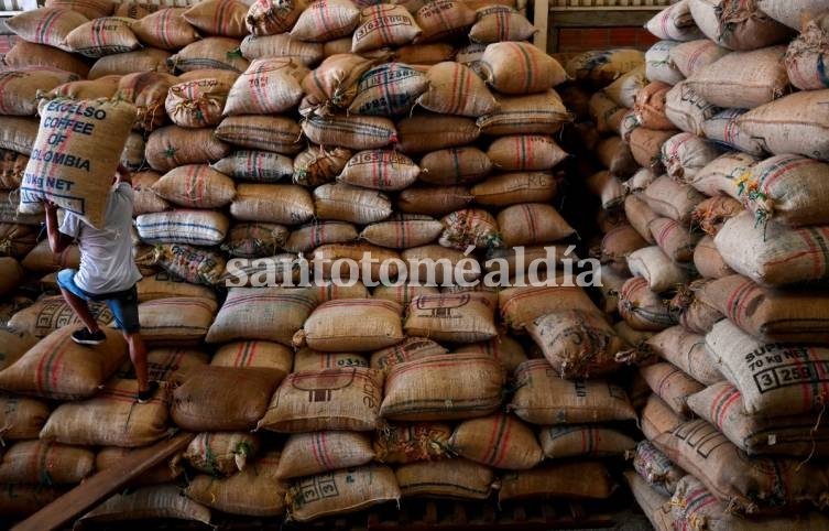 Los cafeteros de Colombia están en la ruina y su gran industria cae en picada