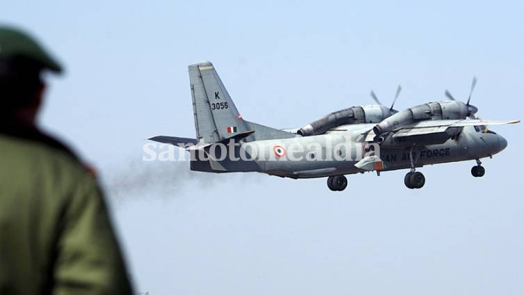 Desaparece del radar un avión de la Fuerza Aérea india