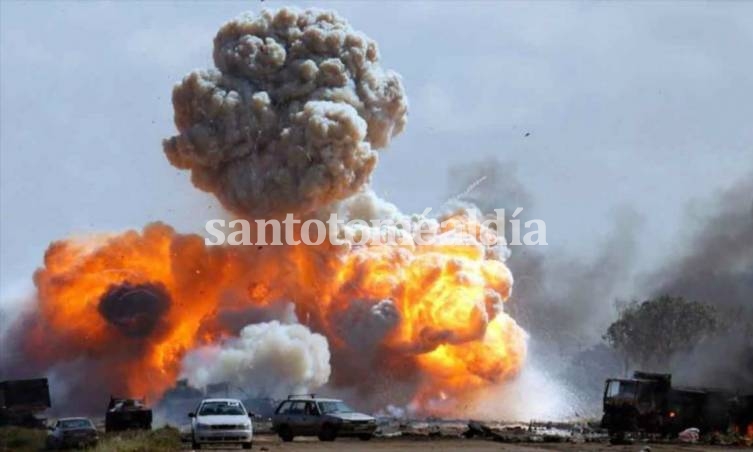 Mueren al menos 13 personas por la explosión de un coche bomba en el norte de Siria