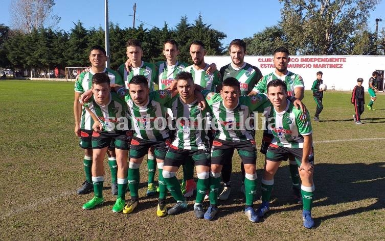 La formación inicial del Verde en el clásico.