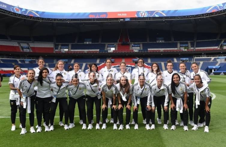 Llegó el día del debut para la selección femenina