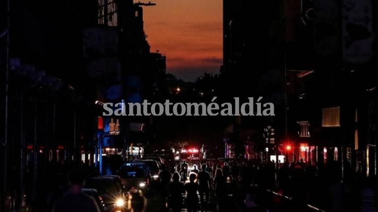 Apagón masivo en Nueva York: quedaron 42 mil usuarios sin luz