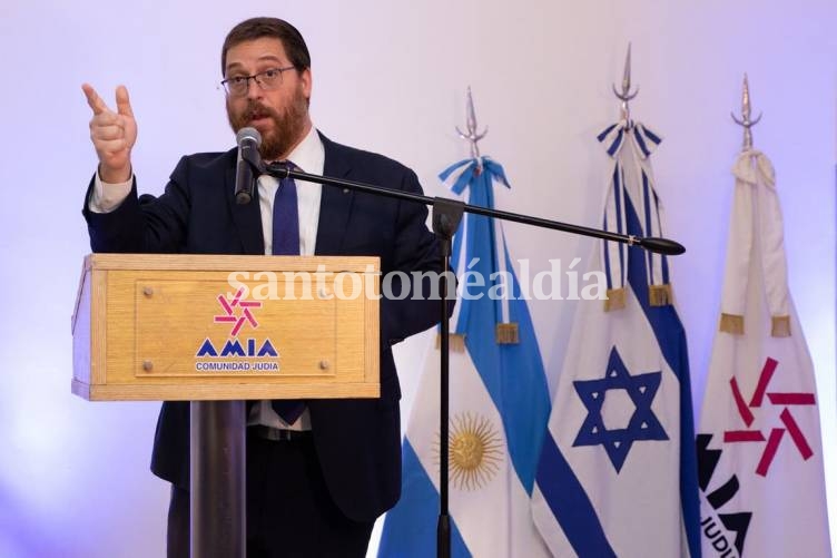 El presidente de la AMIA, a 25 años del atentado: “Son demasiados los crímenes impunes en este país”