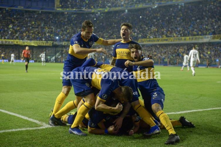 Boca eliminó a Paranaense sin contratiempos