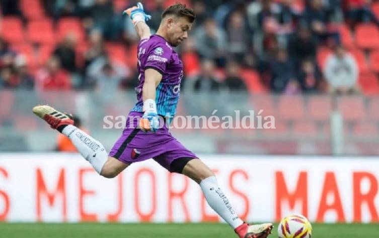 Burián viajó a Uruguay por un problema familiar