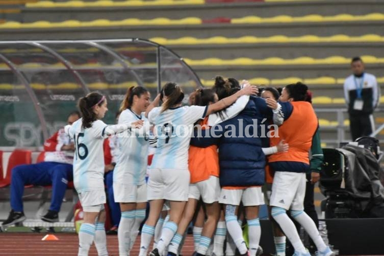 La selección femenina clasificó por primera vez a la final de los Juegos Panamericanos