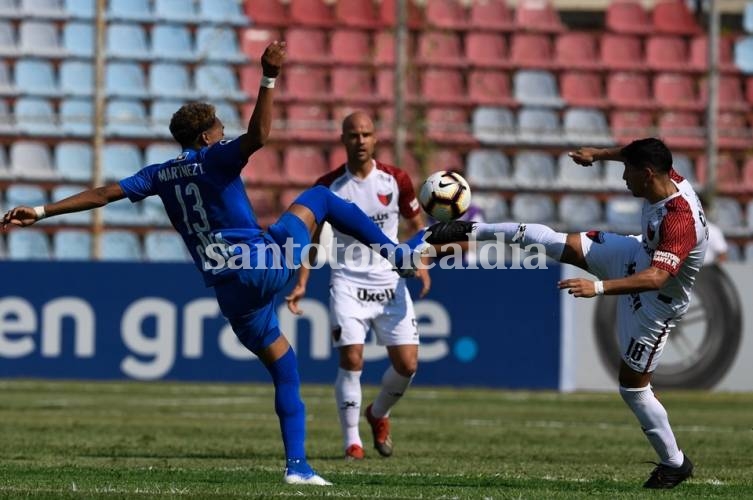 Colón perdió el primer chico ante Zulia en Venezuela