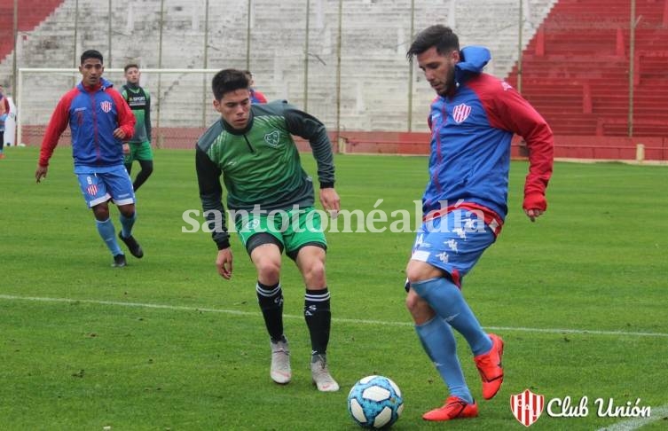 Unión quedó a mano con Sarmiento en el 15 de Abril