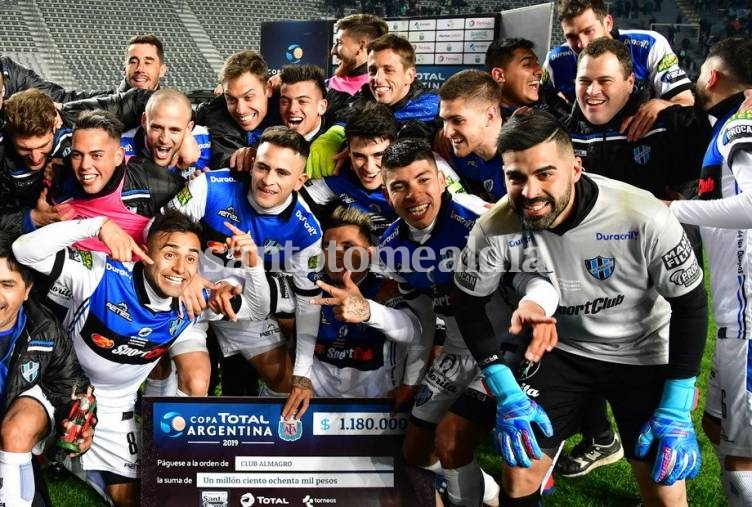 Almagro eliminó a Boca y avanzó a octavos de la Copa Argentina