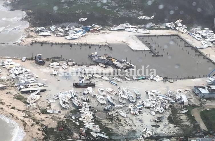 Equipos de búsqueda de EEUU rastrean sobrevivientes de Dorian en Bahamas