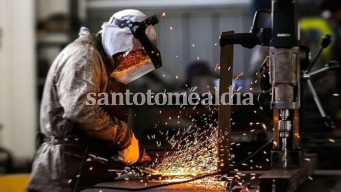 Las cámaras UIA y CAME anticiparon que no podrán pagar el bono a privados que anunció el Gobierno