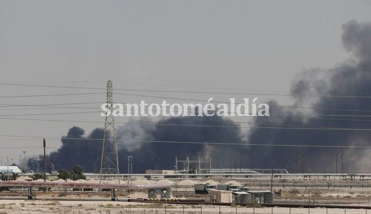 El precio internacional del petróleo se dispara tras el ataque que afectó a las reservas de Arabia Saudita