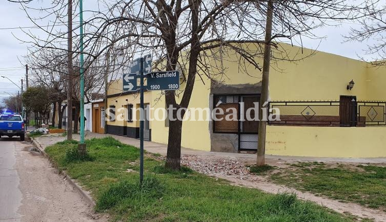 La casa está ubicada en la esquina de San Martín y Vélez Sarsfield. (Foto: santotomealdia)