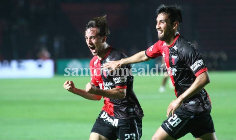 Colón sigue dulce y venció a Argentinos Juniors