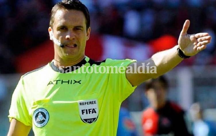 Patricio Loustau, el elegido para dirigir el clásico santafesino