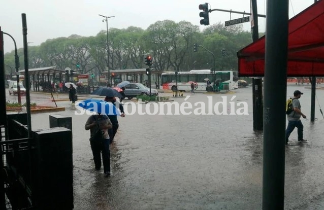 Diluvió en Buenos Aires y se inundaron varios barrios de la Capital