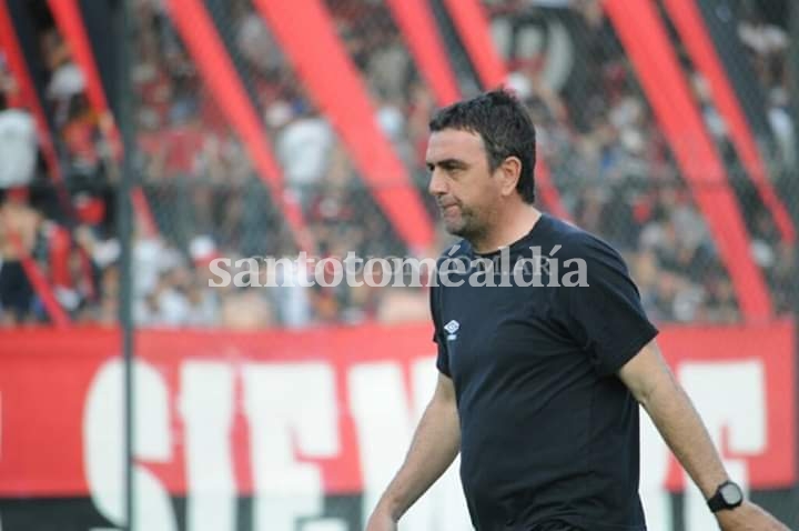 Colón vuelve a los entrenamientos con Diego Osella como nuevo DT