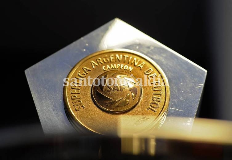 Club por club, todos los movimientos del mercado de pases de la Superliga