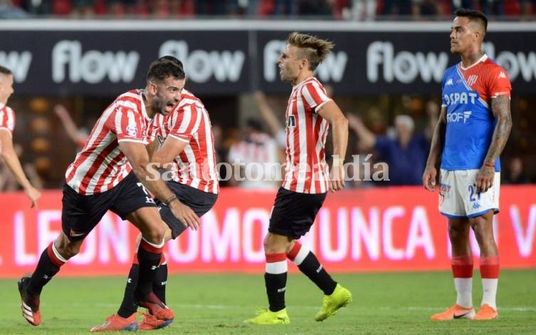 Unión perdió en La Plata y ahora piensa en la Sudamericana