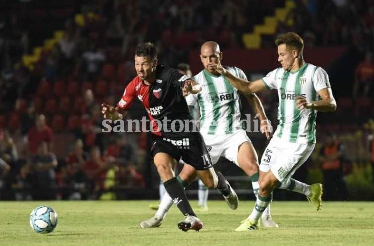 Colón volvió a perder y se hunde en las dos tablas