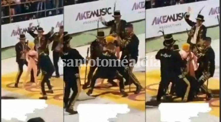 Carnaval en Corrientes: simularon violación en manada a una muñeca inflable 