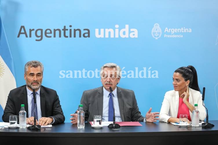 El Gobierno anunció aumentos del 13% para jubilaciones y pensiones mínimas y beneficiarios de la AUH