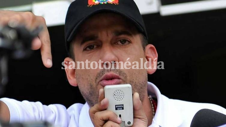 El líder del Comité Cívico de Santa Cruz, Luis Fernando Camacho, (Foto: NA)